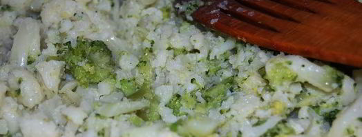 фриттата с брокколи, цветной капустой и фетой. Шаг 3