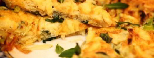 фриттата с луком-пореем, сыром и травами. Шаг 9