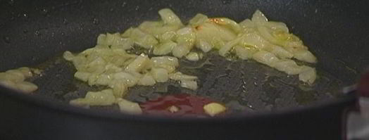 фриттата с тунцом, кабачком и сладким перцем. Шаг 2