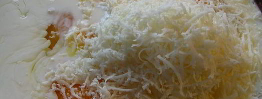 фриттата с зеленым горошком, ветчиной и луком. Шаг 4