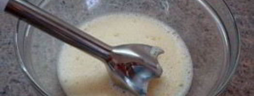 омлет из яиц и молока. Шаг 2