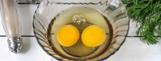 омлет на воде на сковороде. Шаг 3