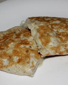 Омлет с грушей и сыром Дор блю