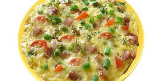 Омлет с колбасой