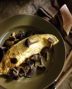 Омлет с лесными грибами