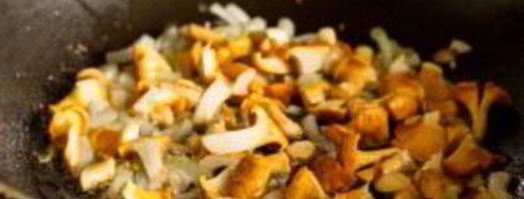 омлет с лисичками. Шаг 5