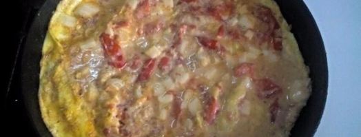 омлет с помидорами и сельдереем. Шаг 3