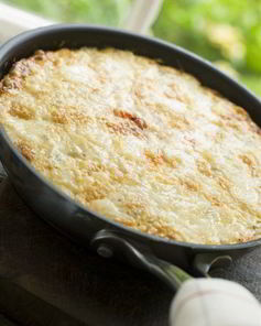 Омлет с сыром и белым хлебом