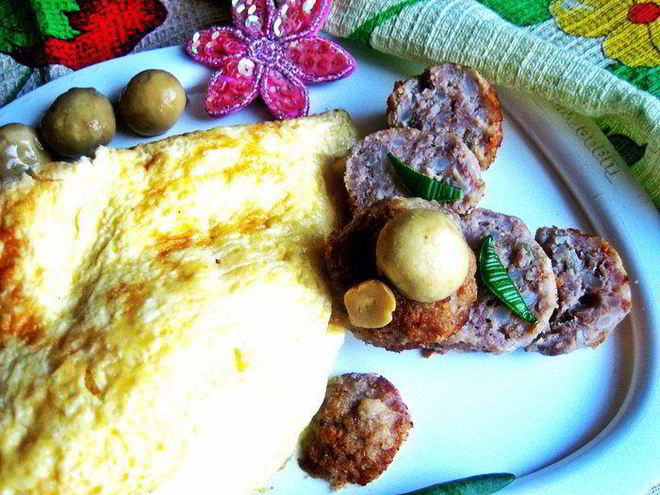 Рецепт омлета с тефтельками мишка под одеялом