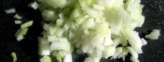 омлет с тефтельками мишка под одеялом. Шаг 4