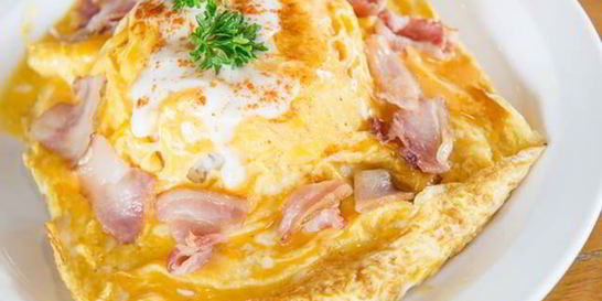 Омлет с ветчиной и рисом