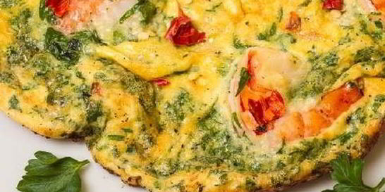 Омлет с зеленью и крабовым мясом