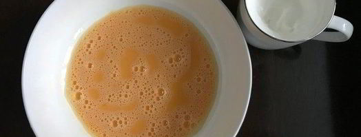 омлет со шпинатом и помидорами черри. Шаг 3