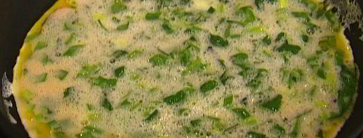 открытый омлет с фетой и помидорами черри. Шаг 6