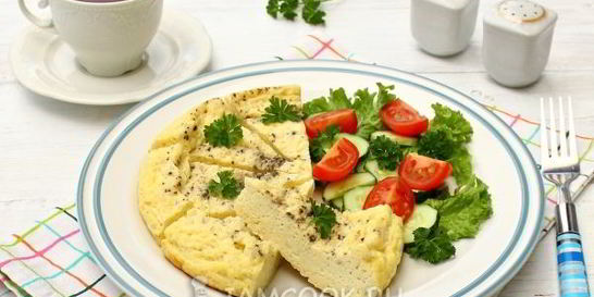 Пышный омлет в мультиварке