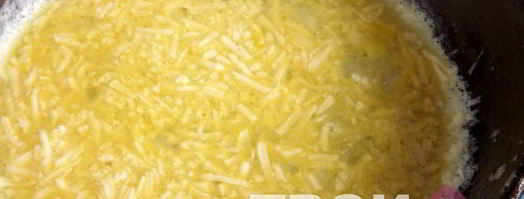 сырный омлет с ветчиной. Шаг 5