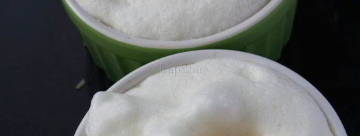 воздушный омлет с томатами, сыром и колбасками. Шаг 5