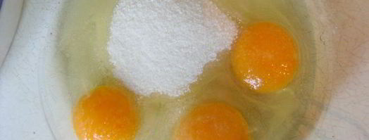 запеченный омлет с ягодами. Шаг 4