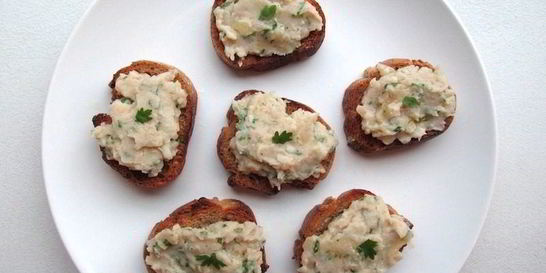 Паштет из белой фасоли