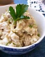 Паштет из вареных яиц и соленых груздей