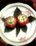 Помидоры, фаршированные с сыром