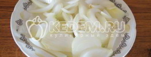 помидоры с луком и маслом на зиму. Шаг 4