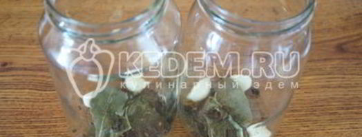 помидоры с луком и маслом на зиму. Шаг 5