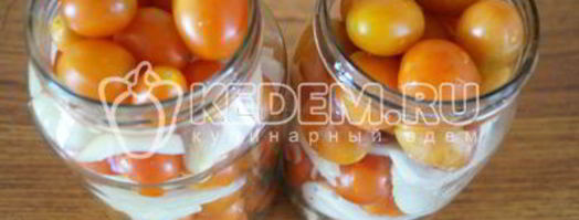 помидоры с луком и маслом на зиму. Шаг 6