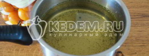 помидоры с луком и маслом на зиму. Шаг 8