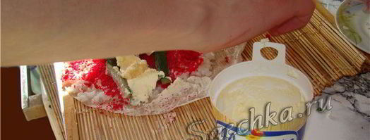 горячие роллы сяке харумаки. Шаг 2