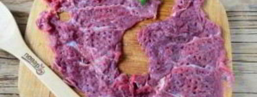 мясные роллы, фаршированные овощами. Шаг 2