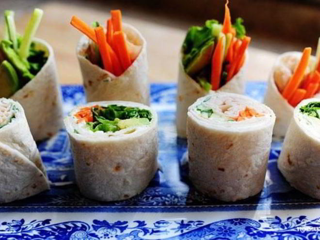 Рецепт овощных роллов из лепешек тортильяс