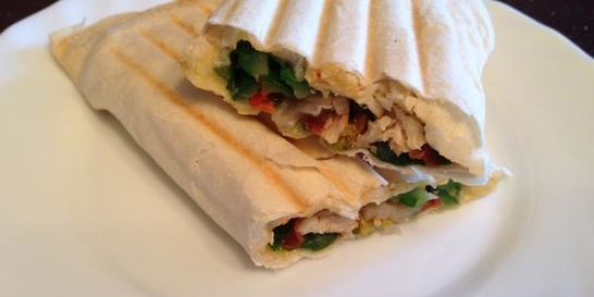 Ролл на завтрак