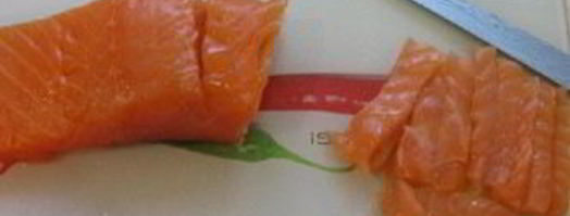 роллы с икрой летучей рыбы. Шаг 2