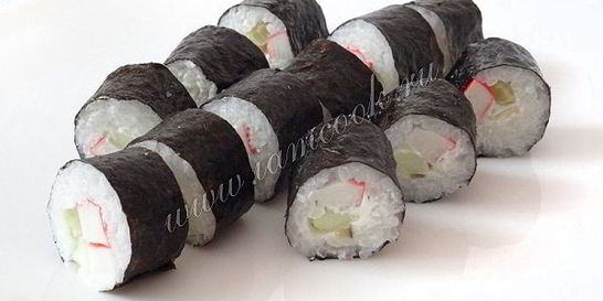 Роллы с крабовыми палочками