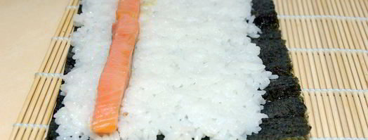 роллы с семгой. Шаг 8