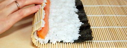 роллы с семгой. Шаг 9