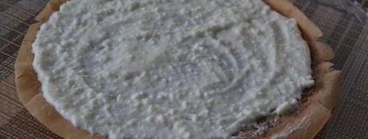 сладкие блинные роллы с творогом и фруктами. Шаг 8