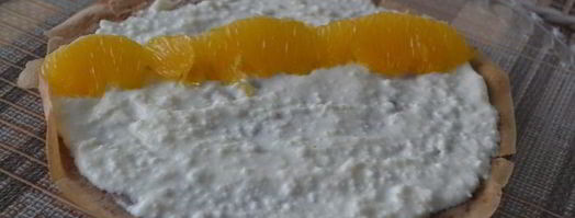 сладкие блинные роллы с творогом и фруктами. Шаг 9