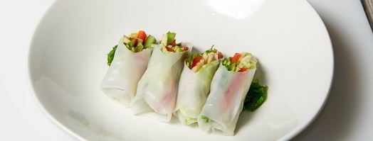 спринг-роллы с овощами и соусом. Шаг 15