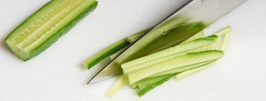 спринг-роллы с овощами и соусом. Шаг 3