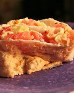 Быстрый рулет из лаваша с сыром и семгой