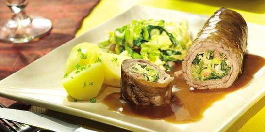 Говяжьи рулеты с савойской капустой