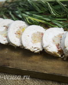 Куриный рулет с рисом