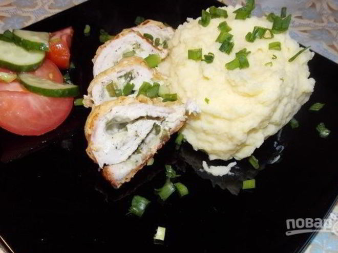 Рецепт куриного рулета с сыром в духовке