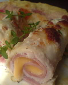 Куриные рулетики под соусом