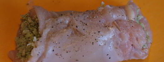 куриные рулетики с миндально-мятной начинкой. Шаг 8