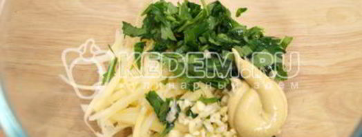 куриные рулетики с сыром и зеленью. Шаг 4