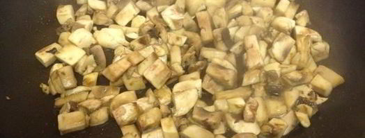 куриные рулеты, фаршированные грибами и овощами. Шаг 2