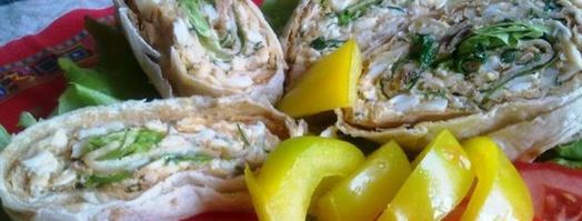 рулет из лаваша с рыбой. Шаг 10